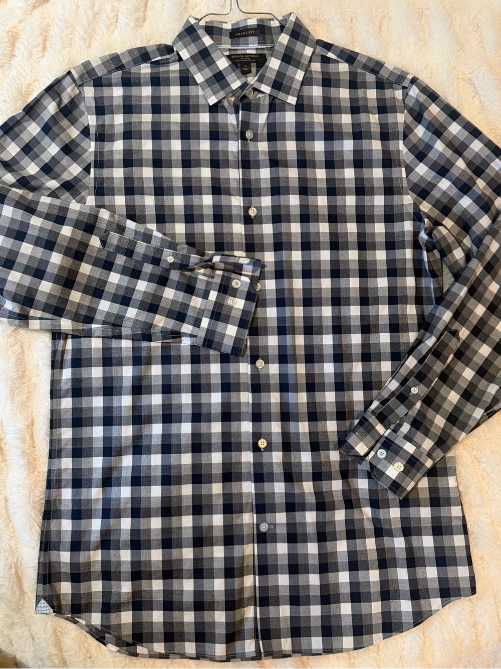 Banana Republic Men's Navy and White Check Button-Down Shirt